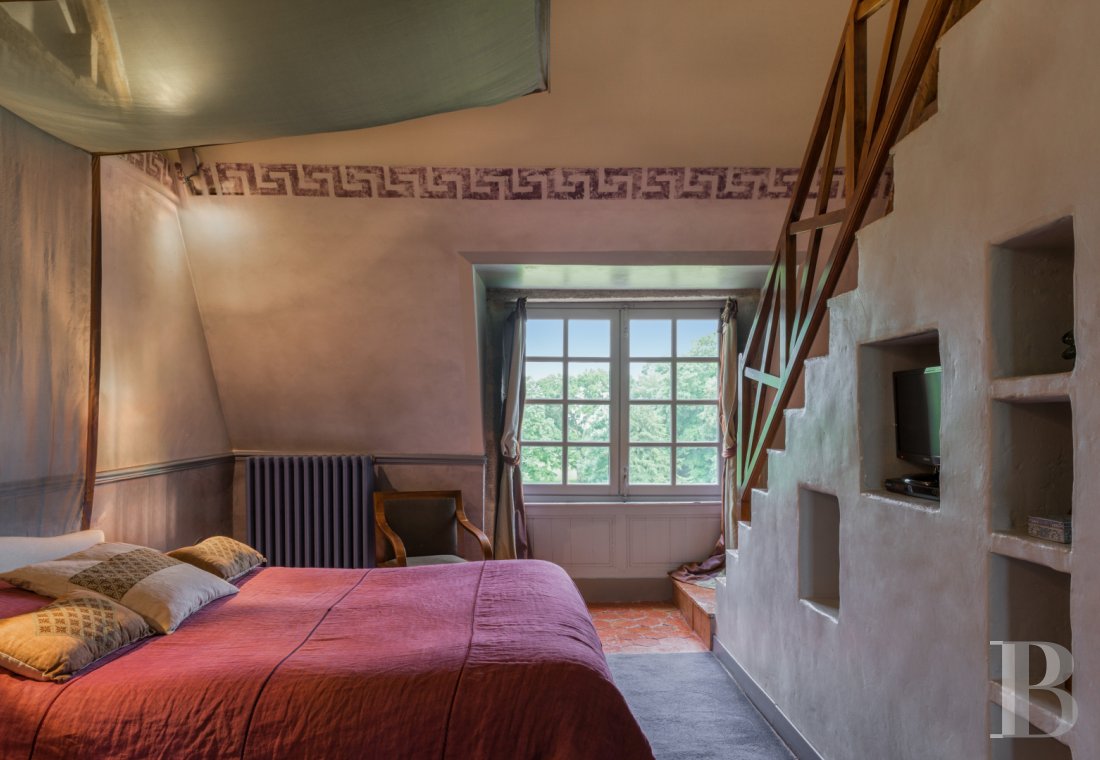 A Renaissance chateau in ten hectares of grounds on the outskirts of Alençon in the Sarthe - photo  n°23